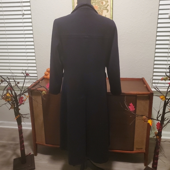VINTAGE LONG COAT IN NAVY WITH GOLD&NAVY BUTTONS - Picture 2 of 6